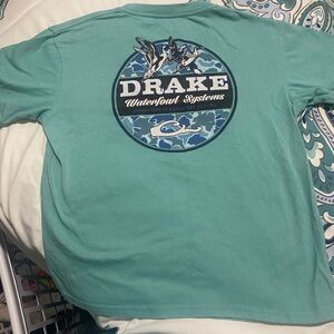 Boys medium DRAKE tshirt size medium